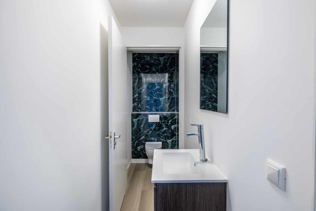 Boxdirect Tolwei 7 De Westereen Kantoorruimte sanitair